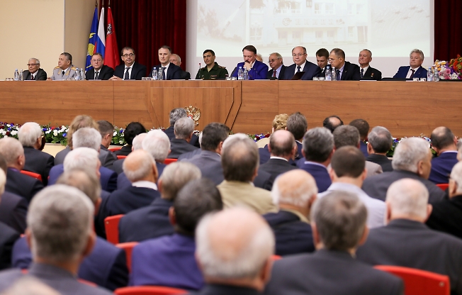 сентябрь 2015, заседание КПСС (на самом деле др НИИПХ 70 лет)