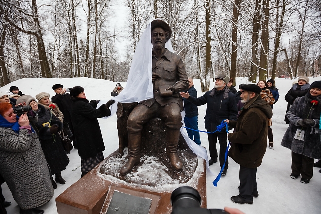февраль 2015, Открытие памятника Пришвину на Скитских Прудах