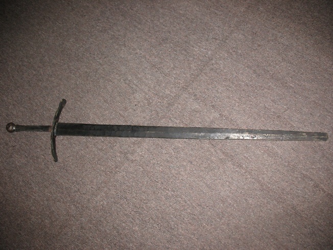 Декоративный меч