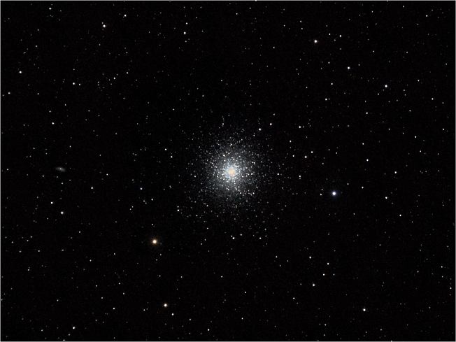 Шаровое скопление M 13