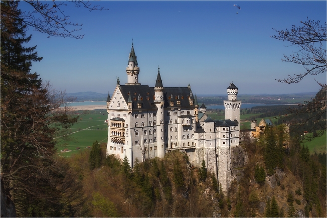 Лебединый замок Нойшванштайн в Баварии