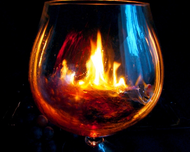 Вино и огонь.