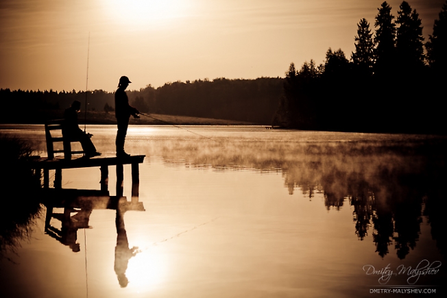 Два рыбака на восходе