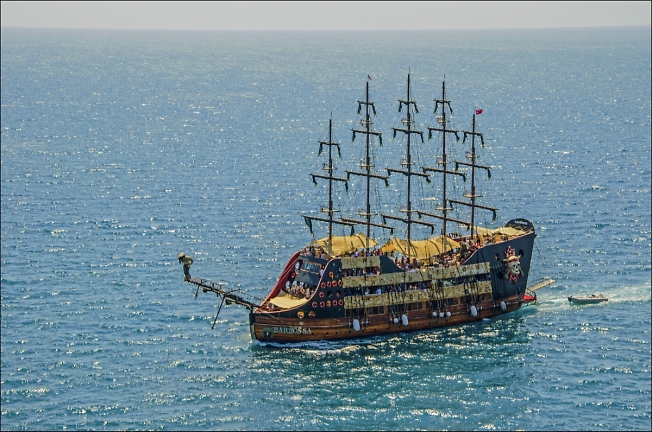 Пиратская яхта "Barbossa" (для М.В.)