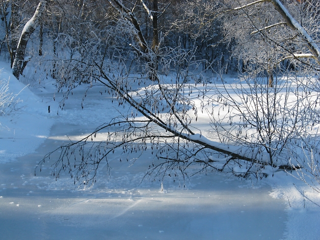 Речка зимой
