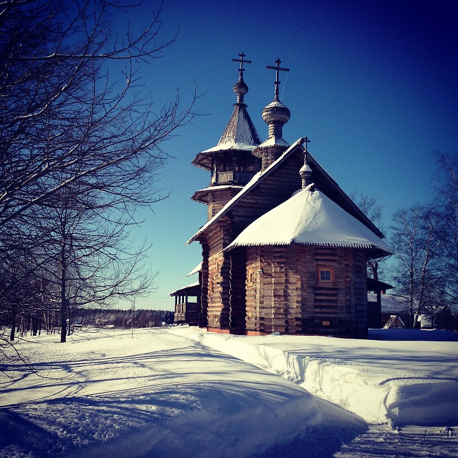 Деревянная церковь в деревне Благовещенье