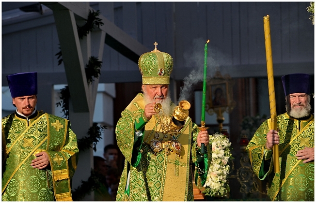 Патриарх Московский и всея Руси Кирилл сегодня на Всенощной