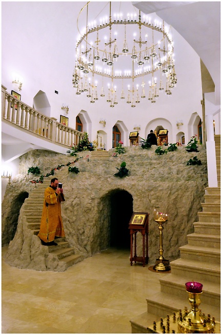 В Преображенском соборе Спасо-Вифанского монастыря