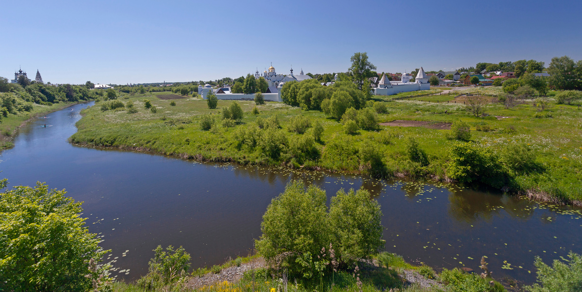 Повернуть реки