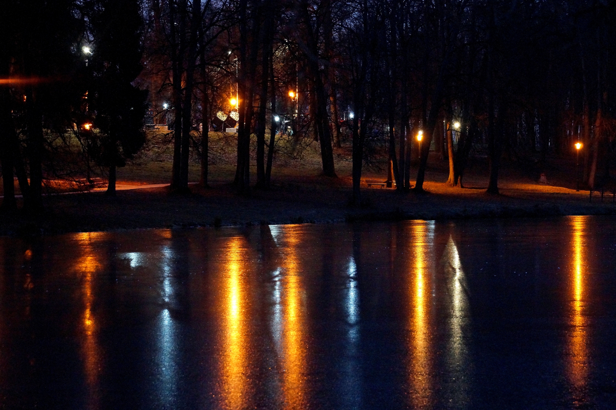 Скитские пруды Сергиев Посад парк вечером